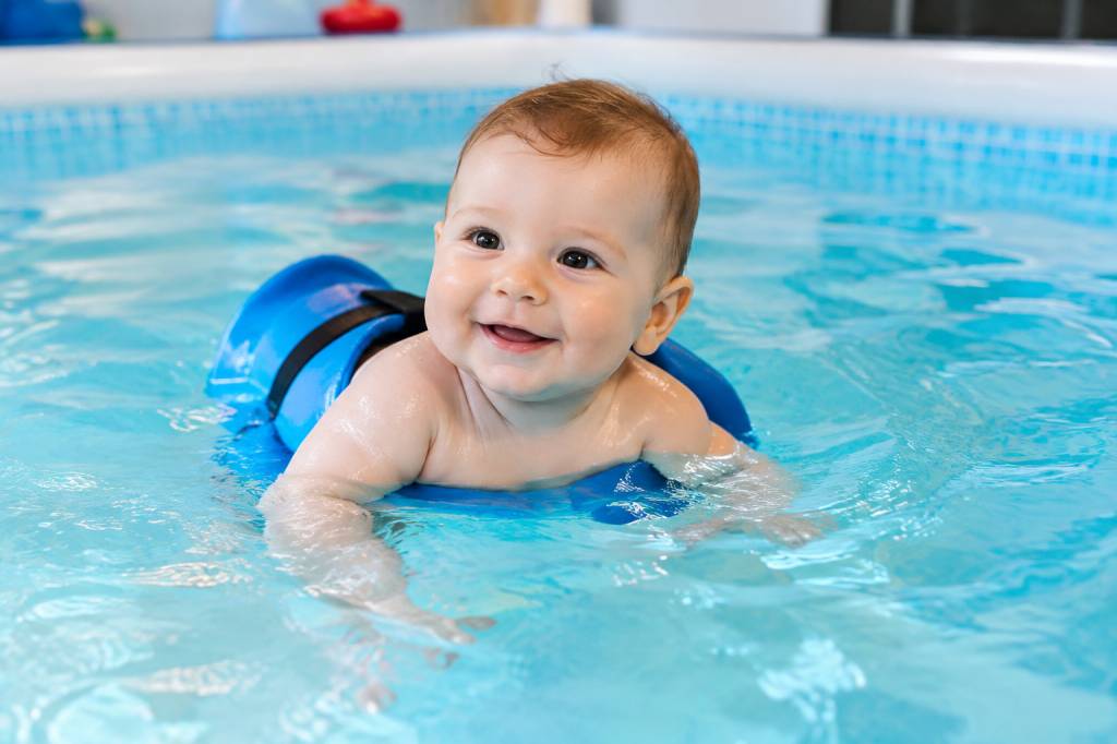 Bébé nageurs : à quel âge commencer ?